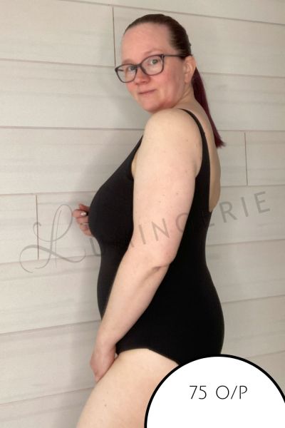 Curvy Kate Deep Dive Non Wired Swimsuit Black Non-wired, dual sized swimsuit. 65-90 E/F - O/P CS-028606-BLK