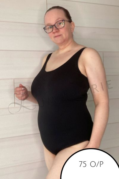 Curvy Kate Deep Dive Non Wired Swimsuit Black Non-wired, dual sized swimsuit. 65-90 E/F - O/P CS-028606-BLK