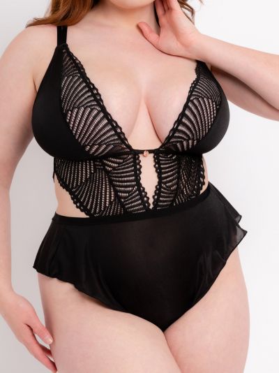 Scantilly by Curvy Kate After Hours Lace Teddy Black Nonwired lace teddy with adjustable straps to fit DD-HH cups S-XL SN-025-327-BLK