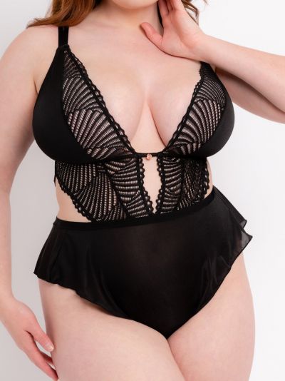 Scantilly by Curvy Kate After Hours Lace Teddy Black Nonwired lace teddy with adjustable straps to fit DD-HH cups S-2XL SN-025-327-BLK