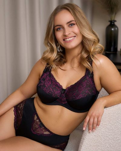 Plaisir Beate Full Cup Bra Crystal Black & Merlot Underwired, non padded, stretch lace full cup bra. 80-110 D-H 619431-32/MRL