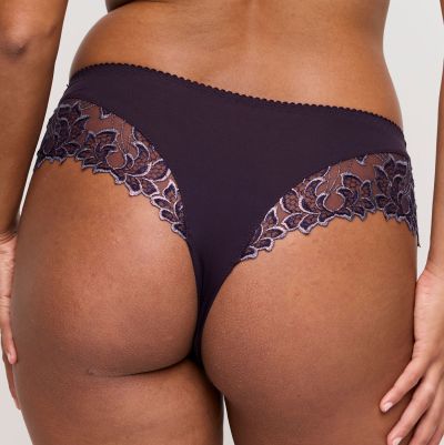 PrimaDonna Deauville Luxury Thong Amethyst Gem  M/40 - 3XL/48 0661815-AMG