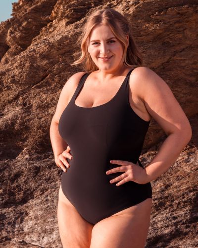 Curvy Kate Deep Dive Non Wired Swimsuit Black Non-wired, dual sized swimsuit. 65-90 E/F - O/P CS-028606-BLK