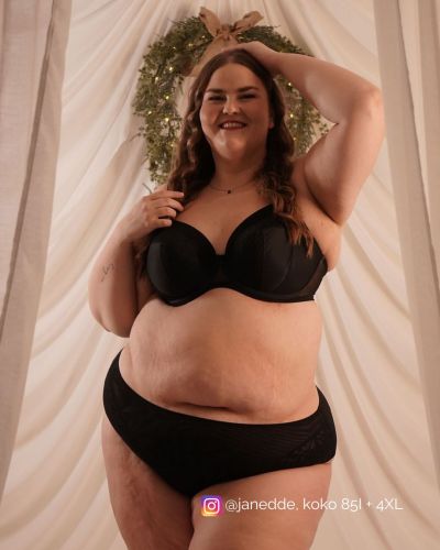 Elomi Nerina UW Stretch Plunge Bra - Black Underwired, full cup plunge bra with flat stretch lace. 70-100, E-N EL302734-BLK