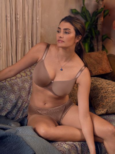 Fantasie Envisage UW Spacer Bra Taupe Full cup, smooth, moulded, unpadded bra with underwires 65-90, D-K FL6912-TAE