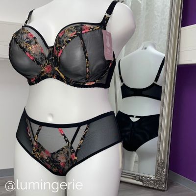 Gorsenia Chiara Soft Bra Black Floral Underwired, non-padded bra 65-100, D-M K755