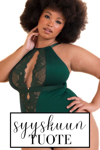 Scantilly by Curvy Kate Indulgence Lace Body Emerald Green Nonwired lace body with adjustable straps to fit UK DD-HH / EU E-L cups. S/36-38 - 3XL/56-58 ST-010704-EMD