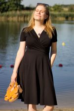 Koperta Dress with Short Sleeves Black