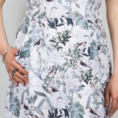  Krokus Dress with Short Sleeves Birds & Flowers Pocketed jersey dress with short sleeves 38-46 1/2 & 2/3 SU-036-PTA-SS22