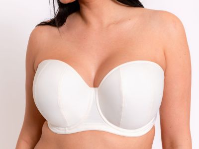 Curvy Kate Luxe *updated* Strapless Multiway Bra Pearl Ivory Underwired, padded, strapless multiway bra. 60-90 D-O CK2601-PIV