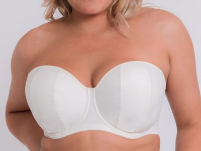 Curvy Kate Luxe *updated* Strapless Multiway Bra Pearl Ivory Underwired, padded, strapless multiway bra. 60-90 D-O CK2601-PIV