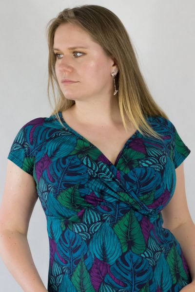  Maglanka Dress with Short Sleeves Monsteras at Night Empire cut jersey dress with short sleeves 38-48 1/2 & 2/3 SU-028-MON-SS22