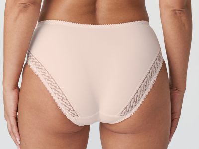 PrimaDonna Montara Full Brief Crystal Pink Lace decorated full brief to match with your Montara bra. M/40 - 5XL/52 0563381-CRP