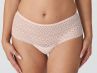 PrimaDonna Montara Luxury Thong Crystal Pink-thumb All lace brazilian thong to match with your Montara bra. S/38 - 3XL/48 0663381-CRP