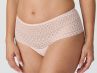 PrimaDonna Montara Luxury Thong Crystal Pink-thumb All lace brazilian thong to match with your Montara bra. S/38 - 3XL/48 0663381-CRP