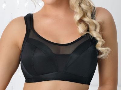 Nessa Nessa Soft Cup Sports Bra Black Nonwired, unpadded sports bra with padded straps. 60-100, D-P 069-519