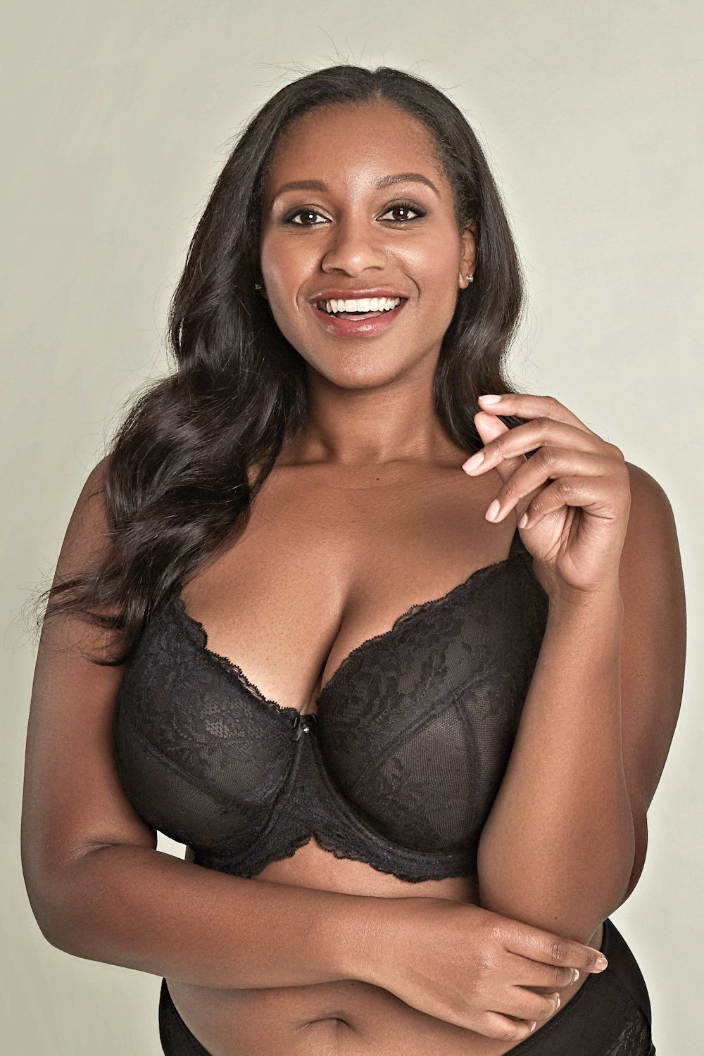 Ana Non-Padded Plunge Underwire Bra Black 32HH by Panache