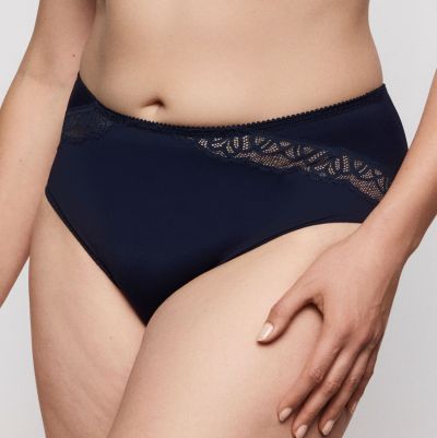 PrimaDonna Salerno Full Brief Midnight Blue Lace decorated full briefs to match with your Salerno bra. M/40 - 5XL/52 0563531-NAT