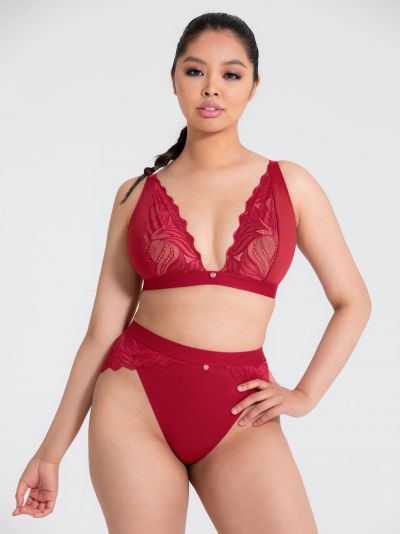 Scantilly by Curvy Kate Indulgence Lace Bralette Red Latte Nonwired lace bralette with adjustable straps to fit DD-HH cups S-XL ST-010-110-RED-LAE
