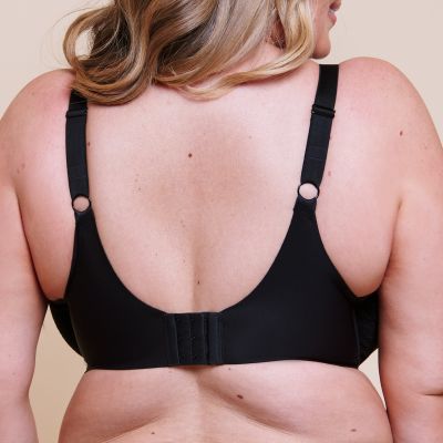 Curvy Kate Smoothie Lace UW Moulded Balcony Bra - Black Underwired, moulded stretch lace bra with seamfree wings. 65-105, E-M CK-106103-BLK