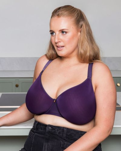 Curvy Kate Smoothie UW Moulded Spacer T-shirt Bra - Purple Underwired, seamfree t-shirt bra with racerback option. 70-100, D-H CK072104-DPE