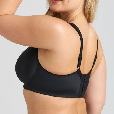 Miss Mary Stay Fresh Essentials T-shirt Bra Black Underwired, moulded t-shirt bra with wide padded straps. 70-105 D-G MM-2064-06
