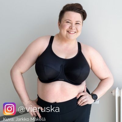 Elomi Energise UW NP Sports Bra Black Underwired non-padded sports bra 70-100, D-O EL8041-BLK