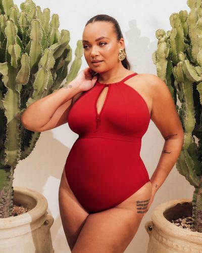 Curvy Kate Zip Tide Non-Wired Multiway Swimsuit - Red Non-wired swimsuit with adjustable coverage. S/36-38 - 2XL/52-54 CS-035606-RED